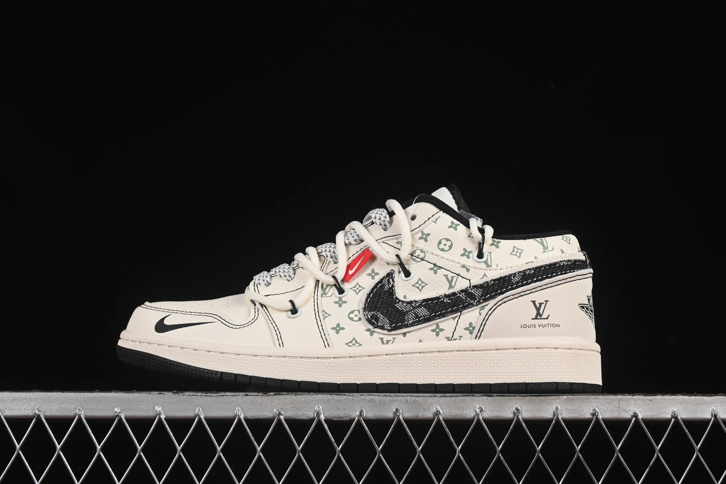 All categories Air Jordan Jordan series basketball shoes Air Jordan 1 Low High-end customized low-top sneakers Air Jordan 1 Low AJ1 Joe 1 LV joint black cloth hook drawstring High-end customized low-top retro basketball shoes YX5066-356
